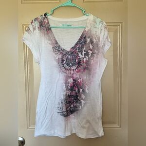 Maurices White and Pink V-Neck Graphic Tee XL